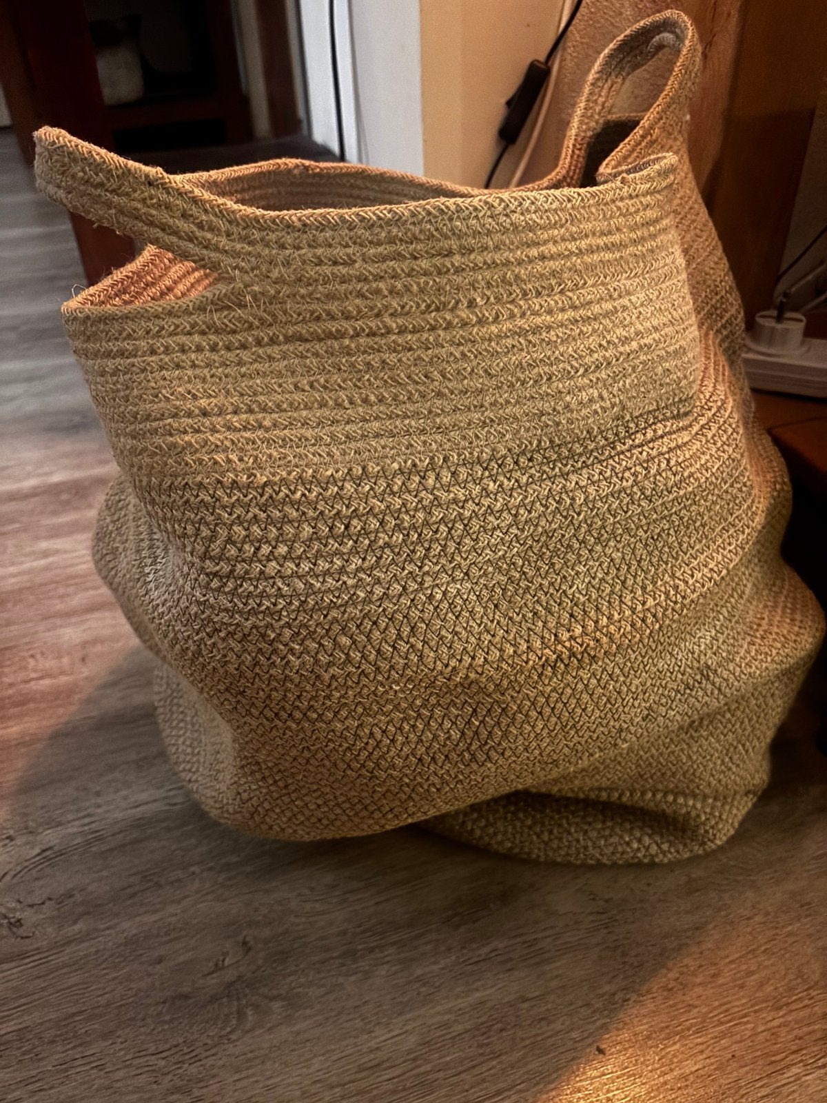 H&M Home grote geweven tas / mand  plus min70 cm, Gebruikt, Ophalen of Verzenden, Wasmand, Overige merken