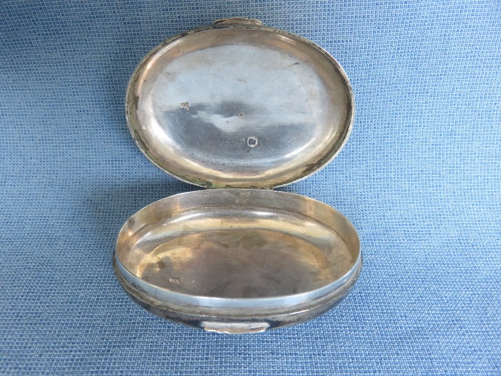 Antiek pastille doosje in zilver – 1862, Antiek en Kunst, Ophalen of Verzenden, Zilver