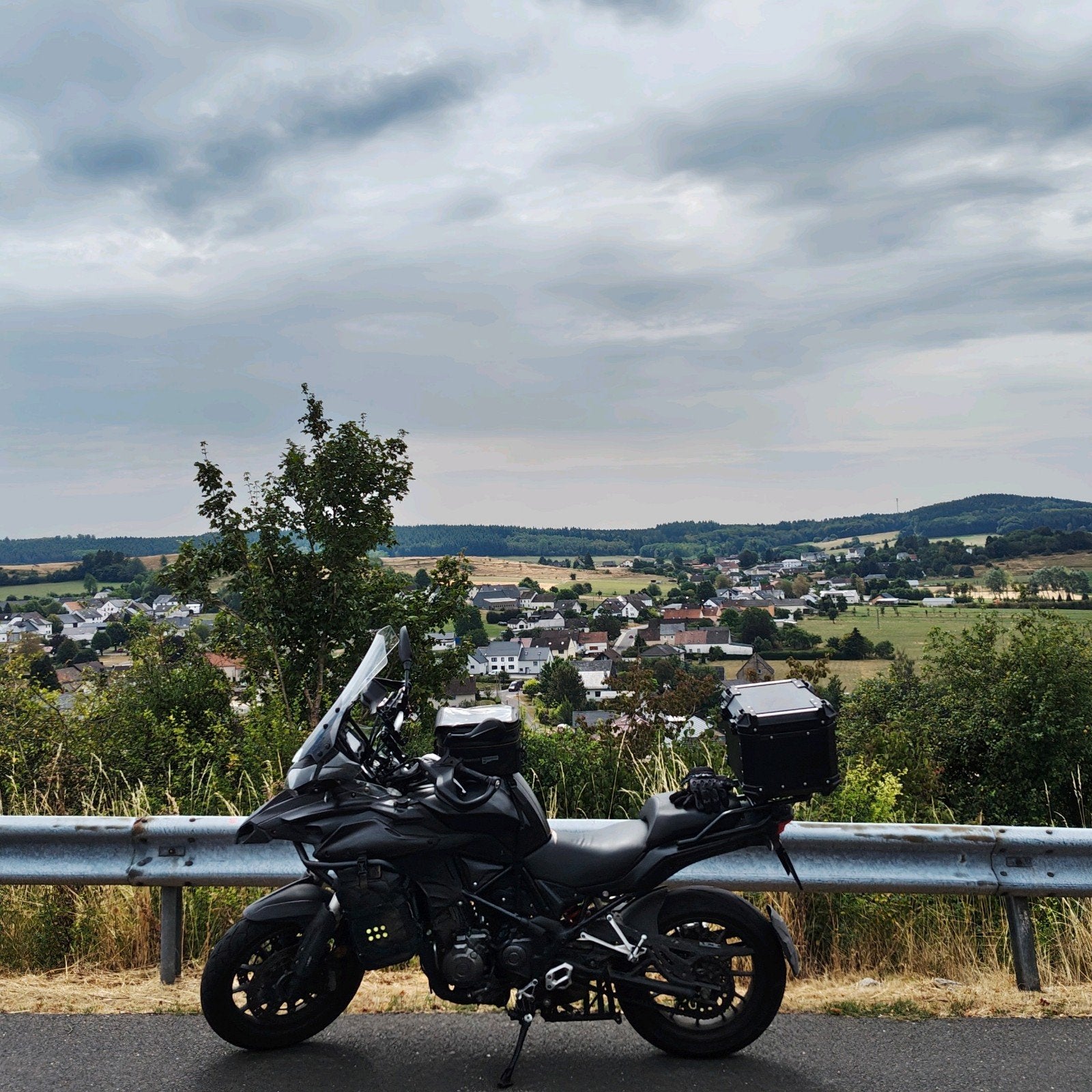Benelli TRK 502 2017 -  comfortabele a2 tourmotor, 2 cilinders, Gebruikt, Particulier, Toermotor