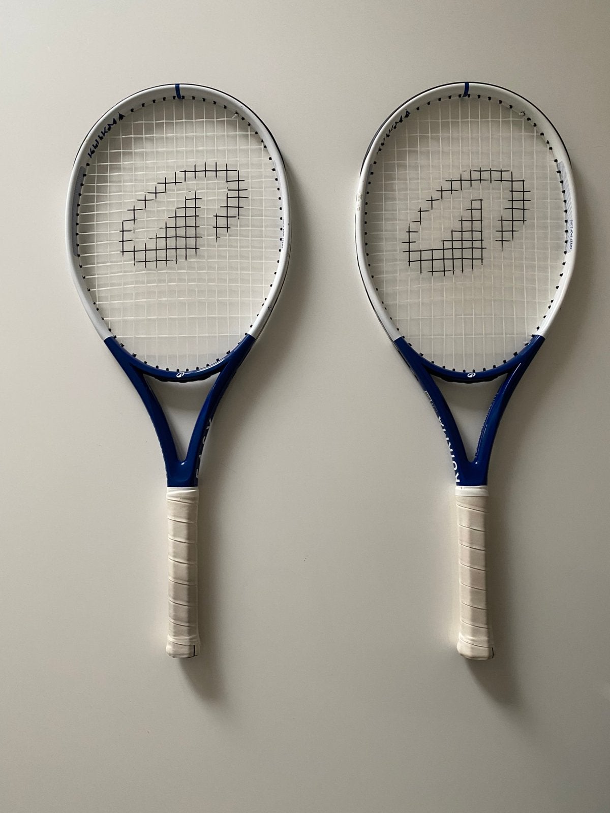 2x KUIKMA TENNIS RACKET, Ophalen of Verzenden, Gebruikt, Racket, Overige merken
