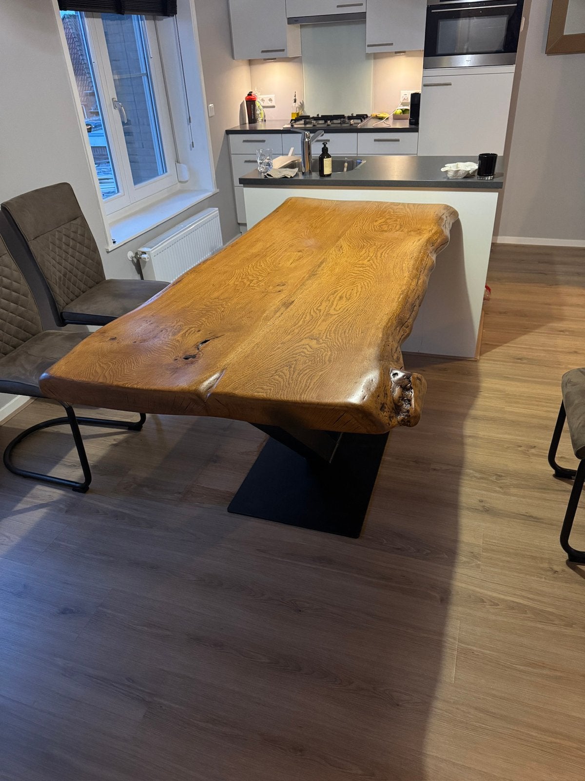 Eikenhouten eettafel in nette staat. 180x80cm, Huis en Inrichting, Ophalen, 50 tot 100 cm, Zo goed als nieuw, 150 tot 200 cm