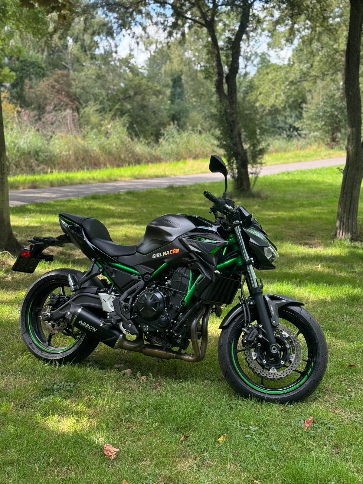Kawasaki Z650 - Sportieve Naked Bike met Arrow uitlaat, 2 cilinders, Gebruikt, Particulier, Meer dan 35 kW
