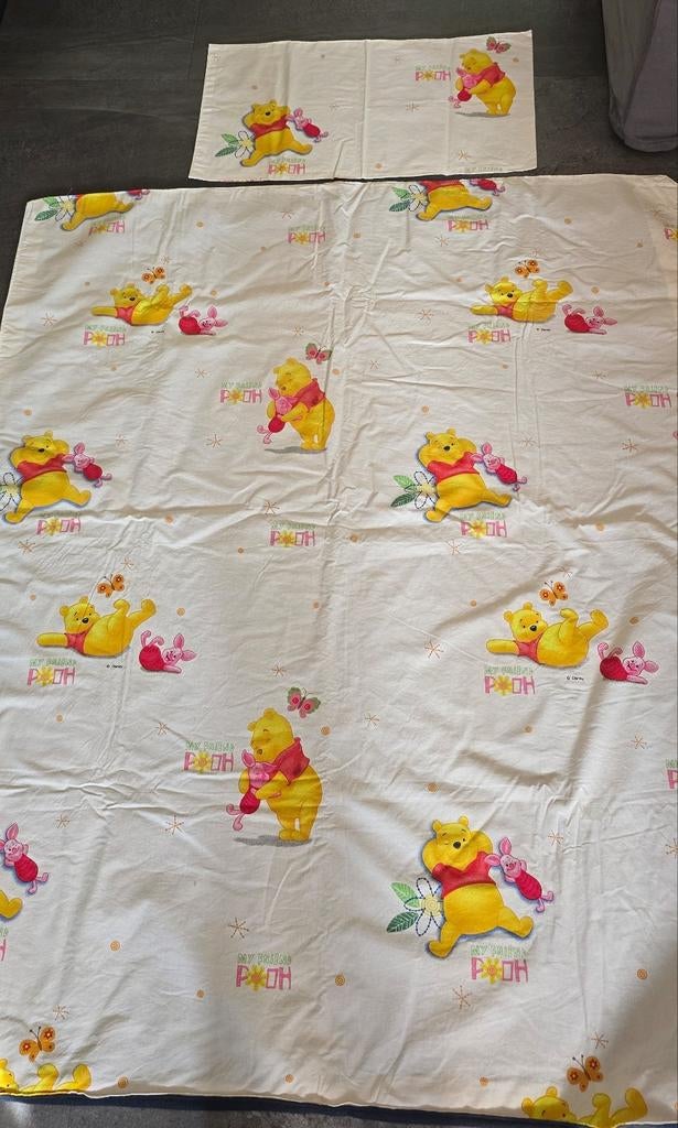 Winnie de Poeh deken met bijpassende kussensloop, Gebruikt, Jongetje of Meisje, Geel, Ophalen of Verzenden