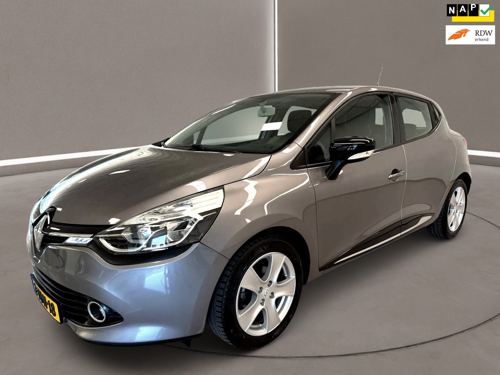 Renault Clio 0.9 TCe Dynamique 90 Pk 5 deurs Airco Navi Nieu, Voorwielaandrijving, Stof, 540 kg, Start-stop-systeem