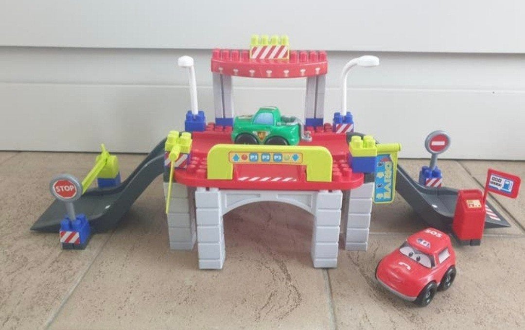 Abrick garage met auto's - stadsdeel 1, Ophalen of Verzenden, Gebruikt, Abrick