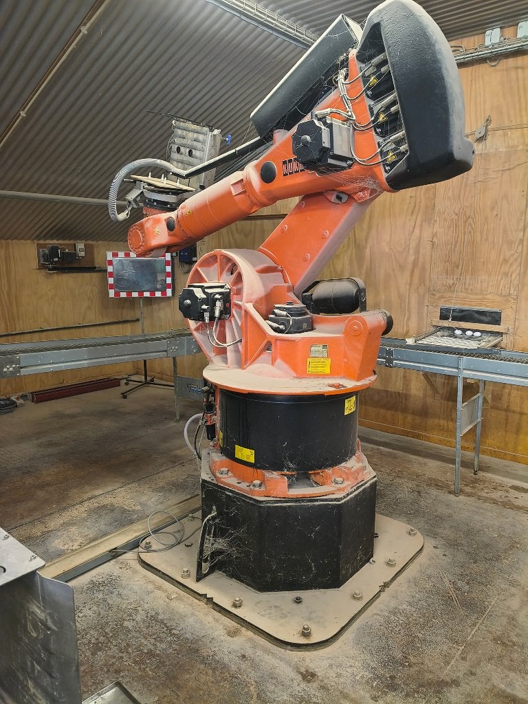 Kuka Robot, Ophalen, Gebruikt