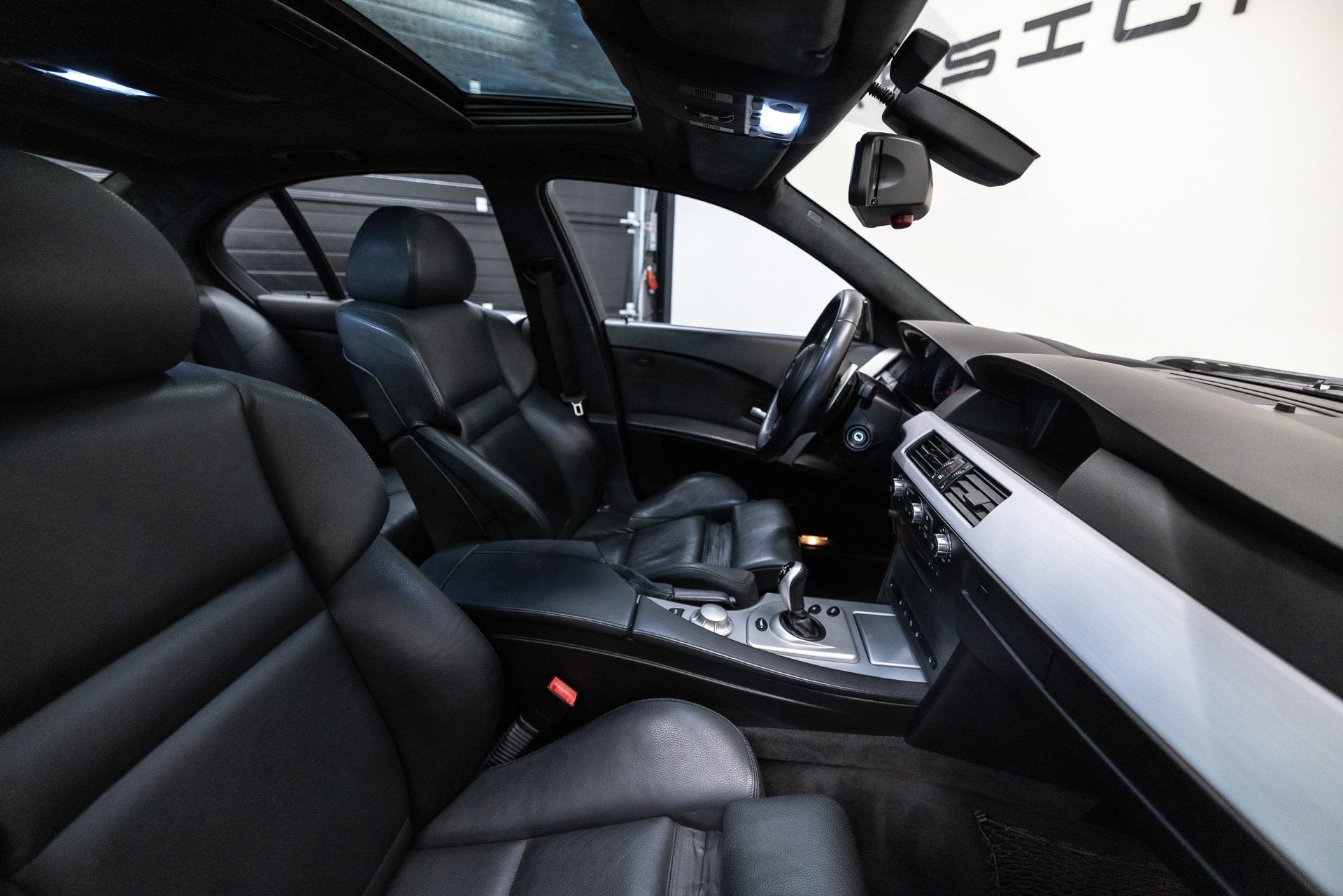 BMW 5 Serie M5 Btw auto, Fiscale waarde € 12.000,- (€ 37, Automaat, Achterwielaandrijving, Gebruikt, Zwart