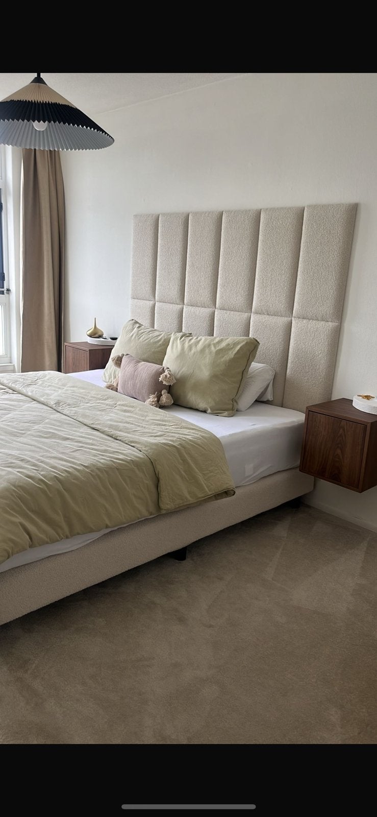 Bed 180x200 inc wand tegels, Ophalen, Zo goed als nieuw, Tweepersoons