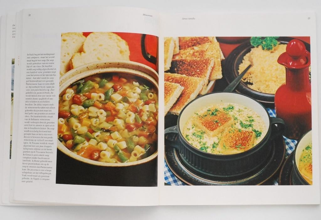 De Italiaanse keuken - De wereld aan tafel (1984), Verzenden, Gelezen, Italië