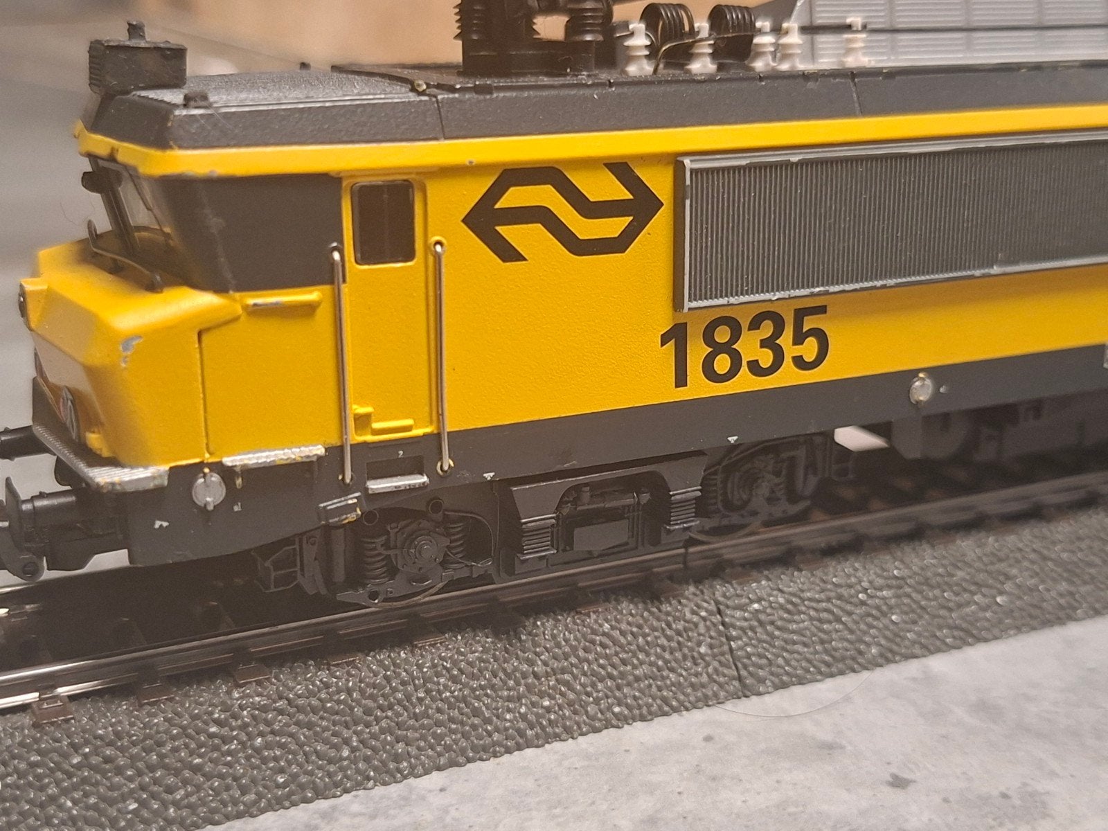 Marklin 37264 NS loc 1835 MFX met geluid, Hobby en Vrije tijd, Modeltreinen | H0, Wisselstroom, Locomotief, Ophalen of Verzenden