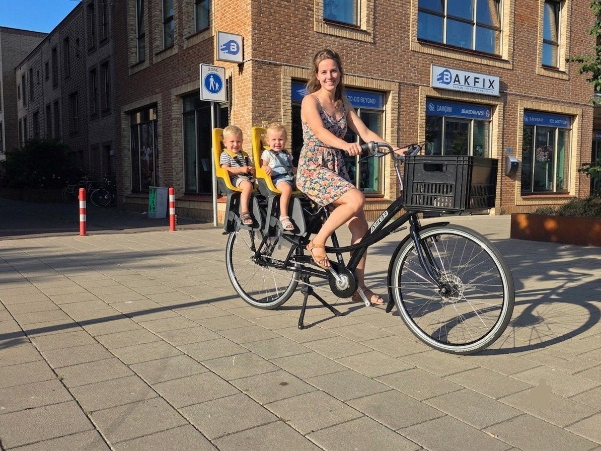 Prachtige Azor Tweelingfiets Longtail met 7V & 2 Zitjes