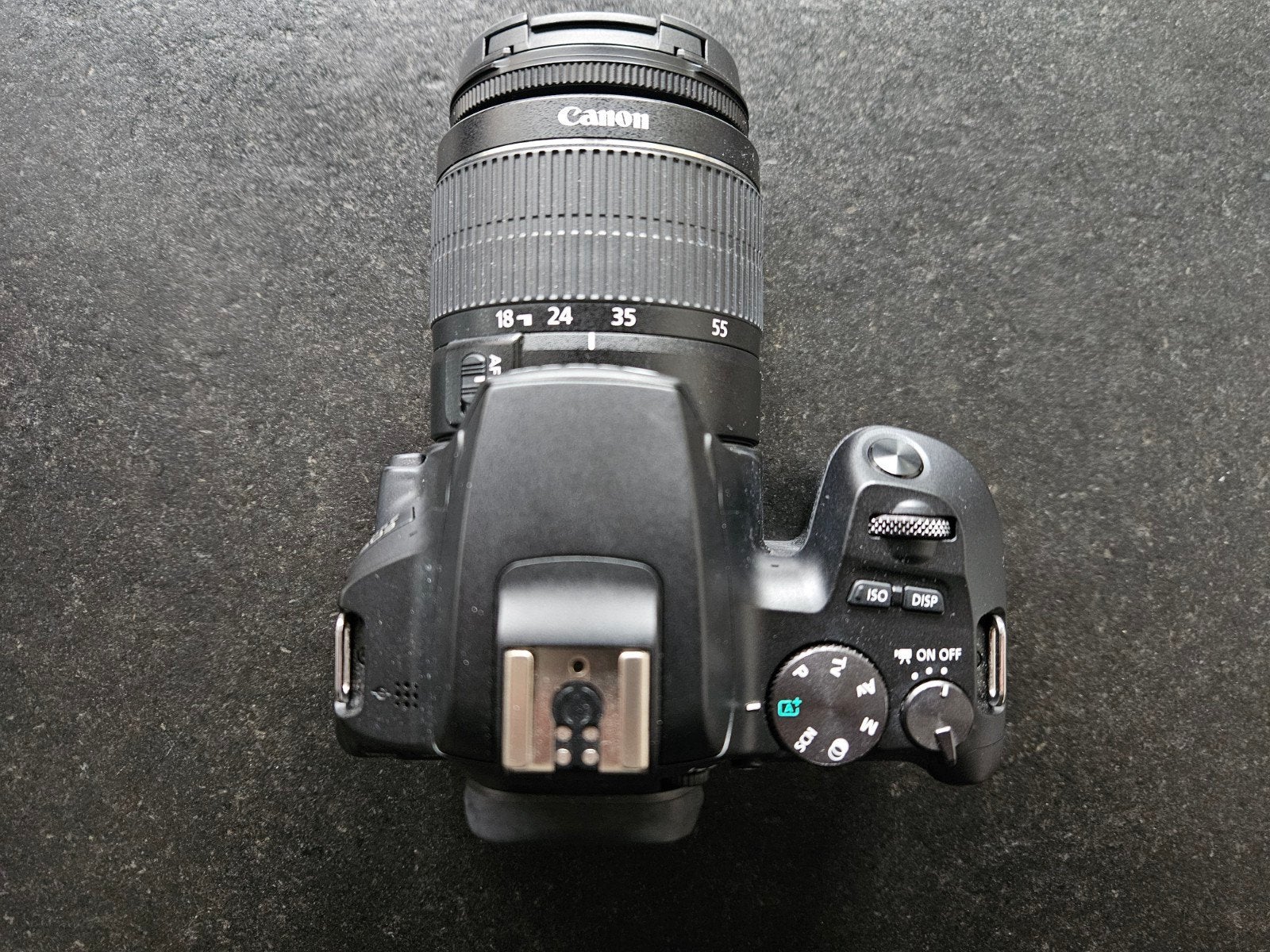 Canon EOS 250D Spiegelreflexcamera met 18-55mm lens, Bluetooth, Spiegelreflex, Accu, Canon