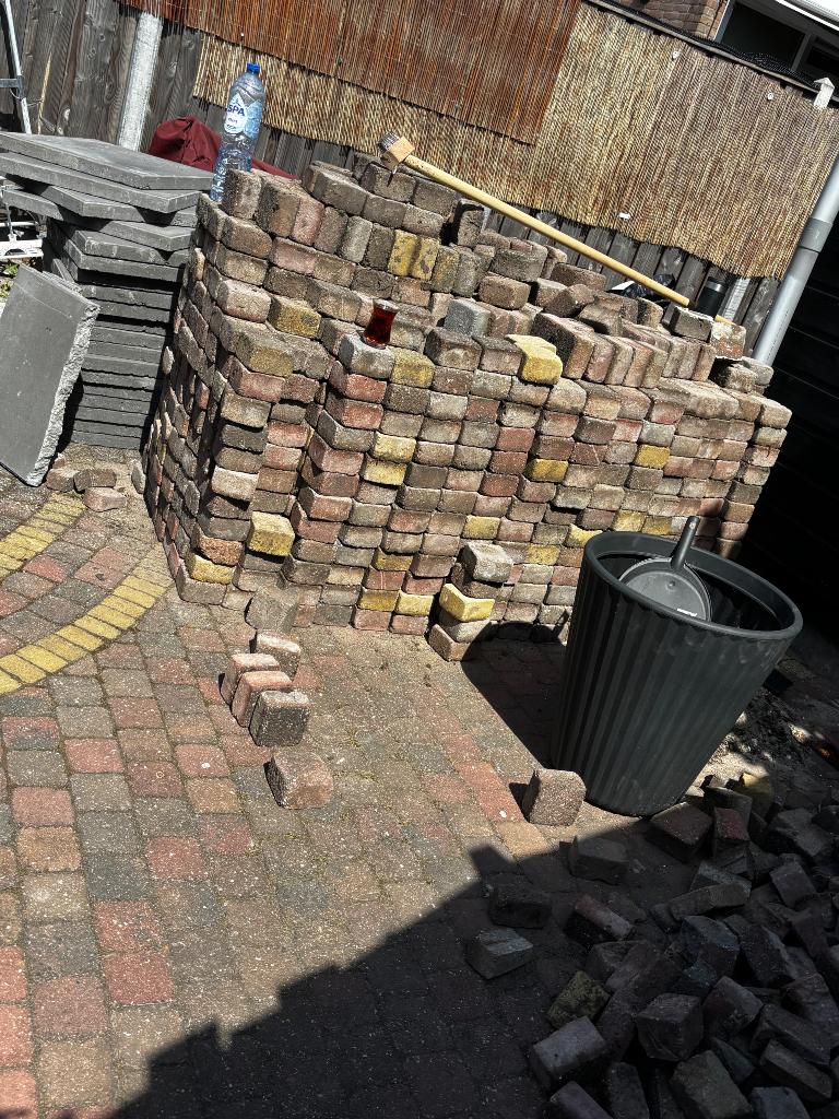 GRATIS tuinstenen, Ophalen, Gebruikt, Beton, Klinkers