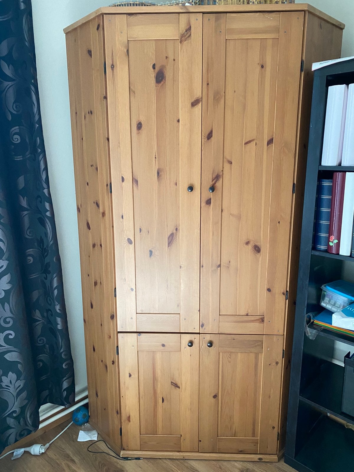 Gratis ikea computerkast hoekkast type Alve, Ophalen, Gebruikt