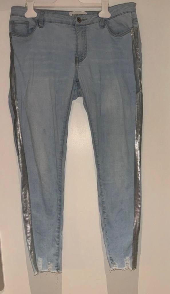 Queen hearts skinny lichtblauw met zilveren bies maat xl, Ophalen of Verzenden, Zo goed als nieuw, Blauw