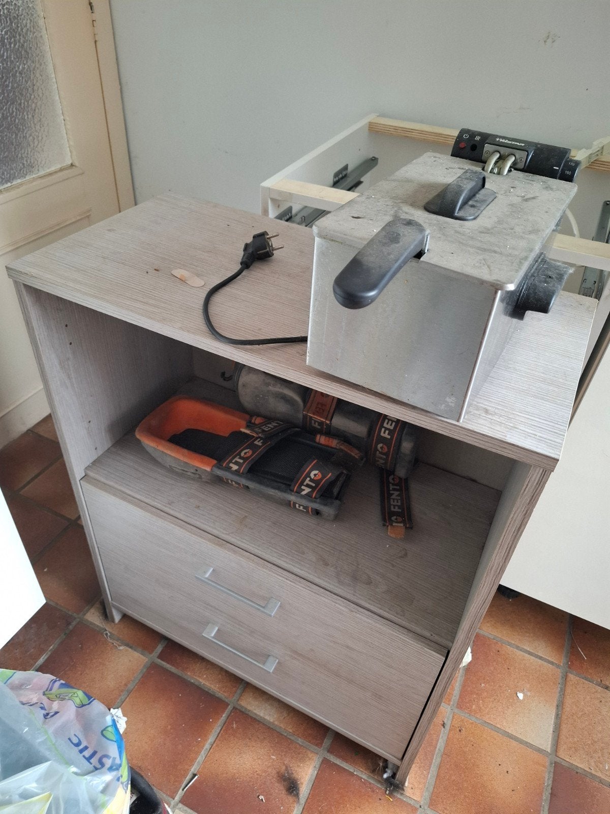 gratis leenbakker kast zsm ophalen, Ophalen, Gebruikt, 50 tot 100 cm, Minder dan 100 cm