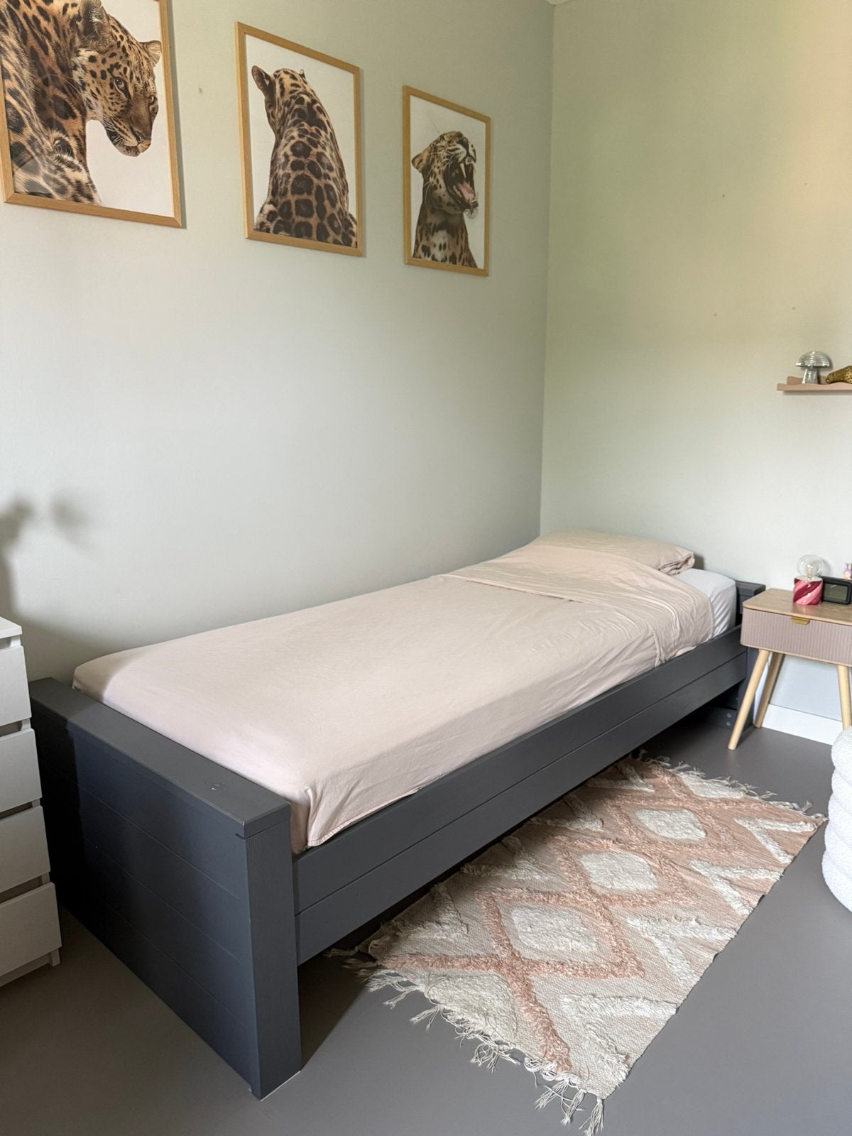Eenpersoonsbed Dennis 90 x 200cm (incl.Auping spiraalbodem), Huis en Inrichting, Slaapkamer | Bedden, Ophalen, 90 cm, Eenpersoons