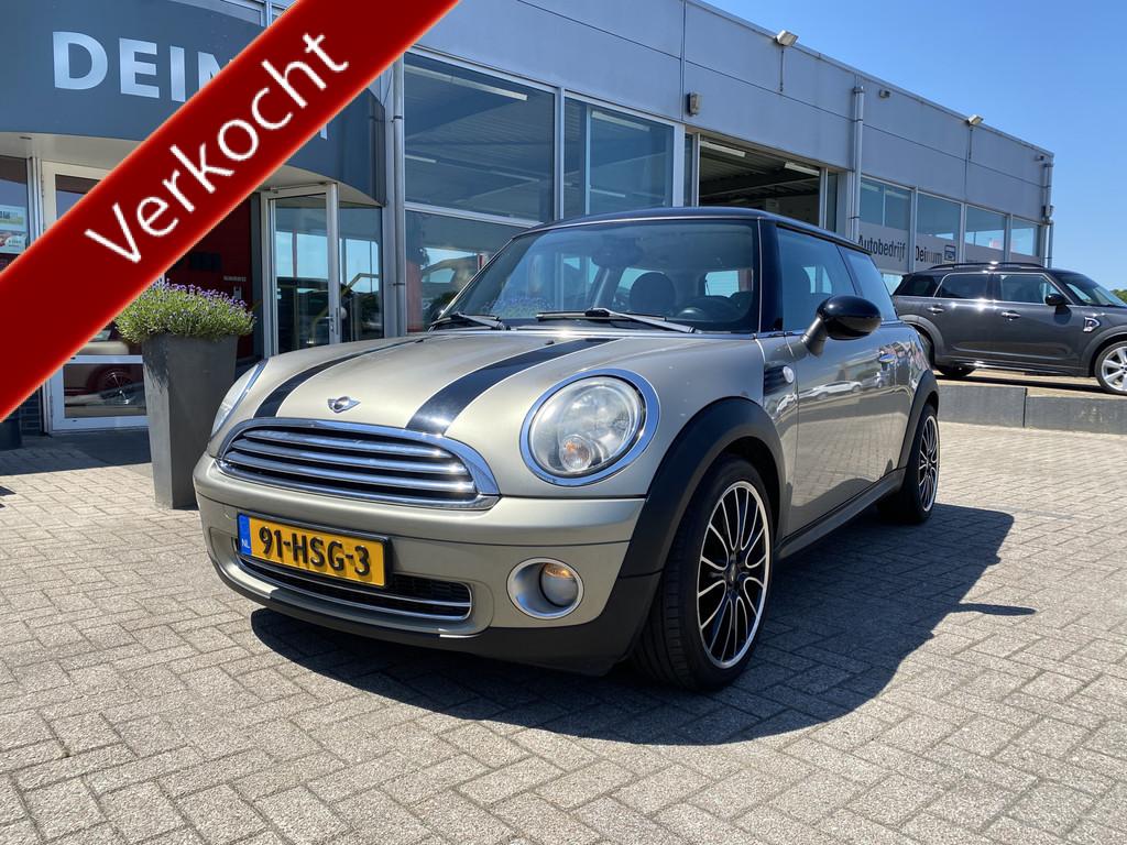 MINI Mini 1.6 Cooper Chili Climate contr, half leder, LMV, Z, Metallic lak, Gebruikt, 4 stoelen, Leder en Stof