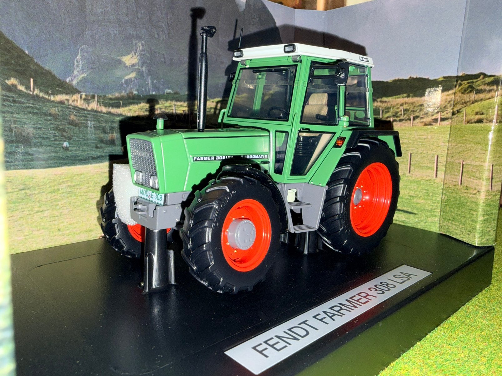 Fendt Farmer 308 LSA, Ophalen of Verzenden, Nieuw, Tractor of Landbouw, Overige merken