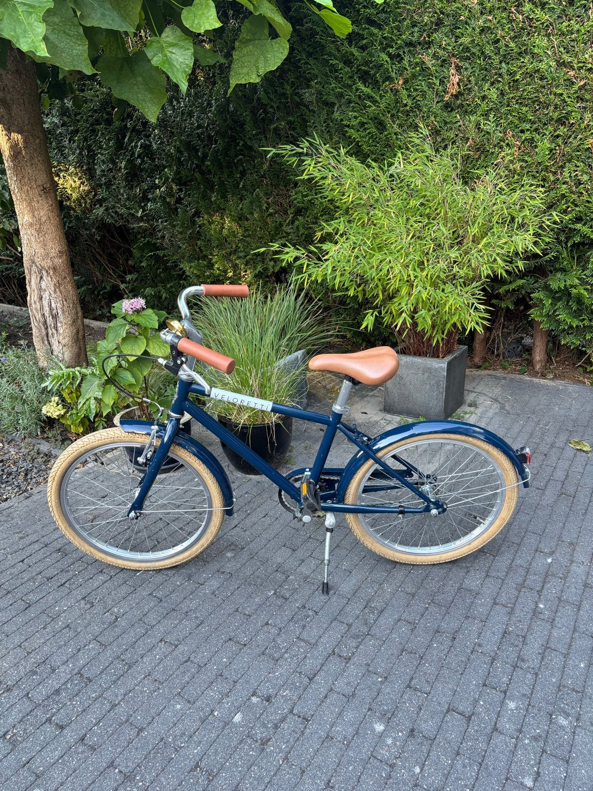 Veloretti junior kinderfiets, donkerblauw, 20 inch, Ophalen, Gebruikt, Velgrem, 20 inch of meer