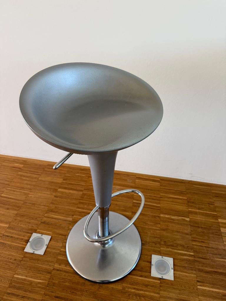 Magis Bombo draaikrukken - set van 3, Huis en Inrichting, Barkrukken, Ophalen, Gebruikt, 60 tot 90 cm, 3 krukken