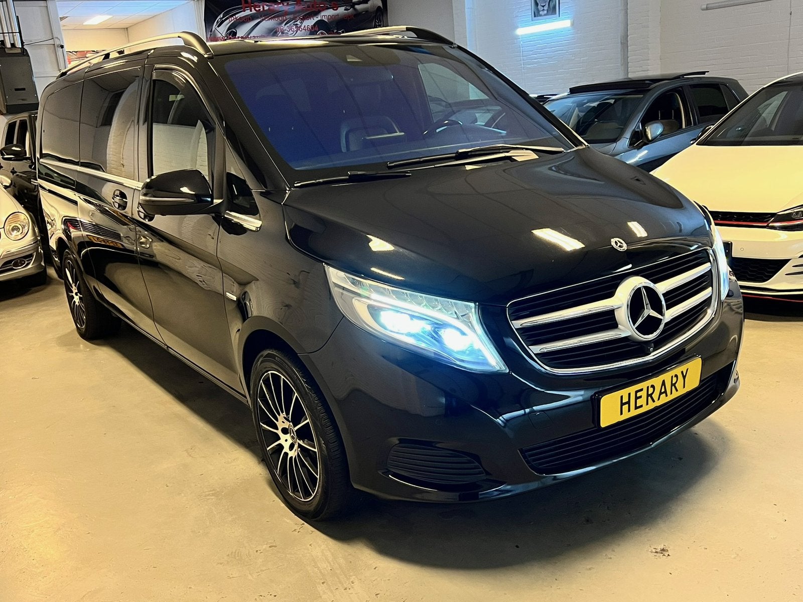 Mercedes-Benz V-Klasse 2.2 CDI V250 Extra Lang AUT 2017, Auto's, Automaat, Achterwielaandrijving, 8 stoelen, 2000 kg