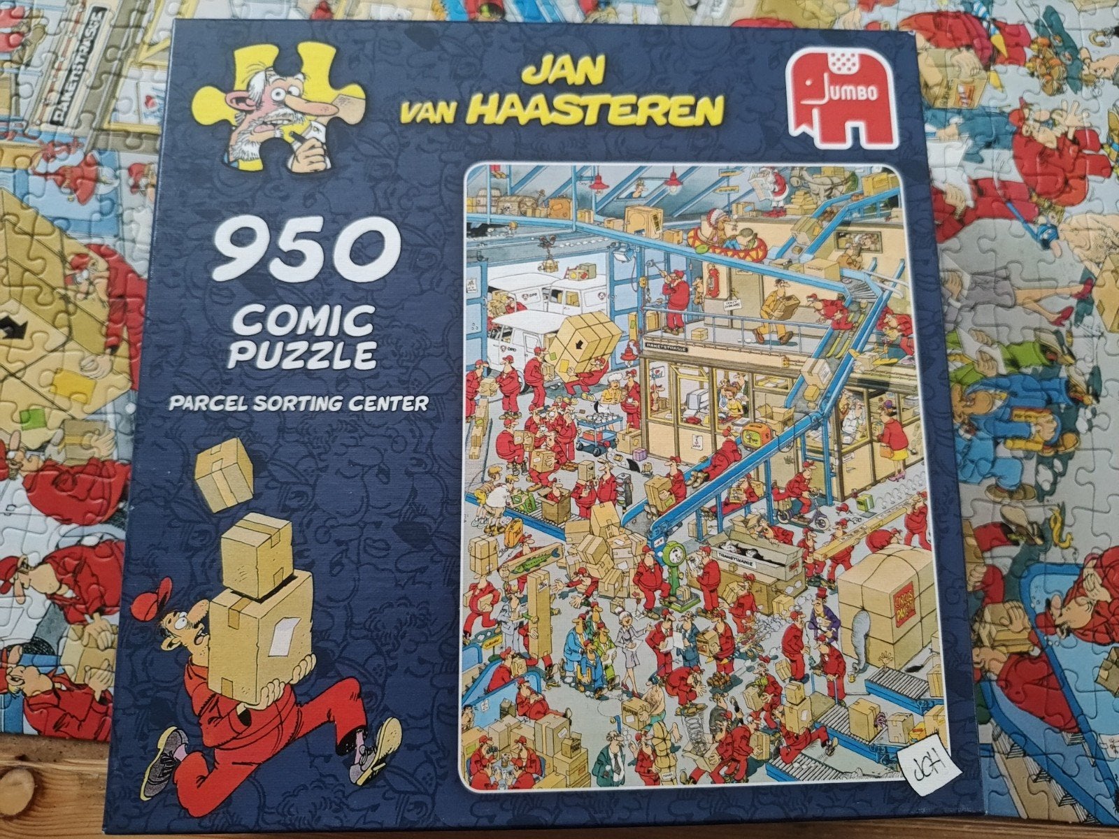 Jan van Haasteren 950 stukjes Parcel Sorting Center, Ophalen of Verzenden, 500 t/m 1500 stukjes, Zo goed als nieuw