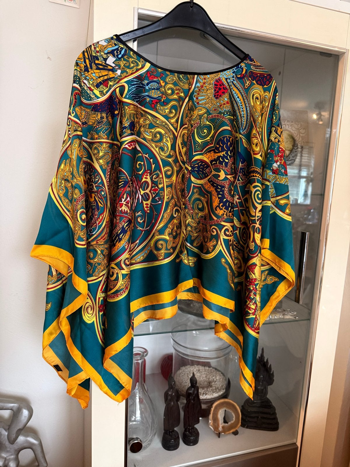 Comfortabele Satijnlook Poncho Tuniek past tot Maat 56/58, Ophalen of Verzenden, Nieuw, Overige kleuren, Blouse of Tuniek
