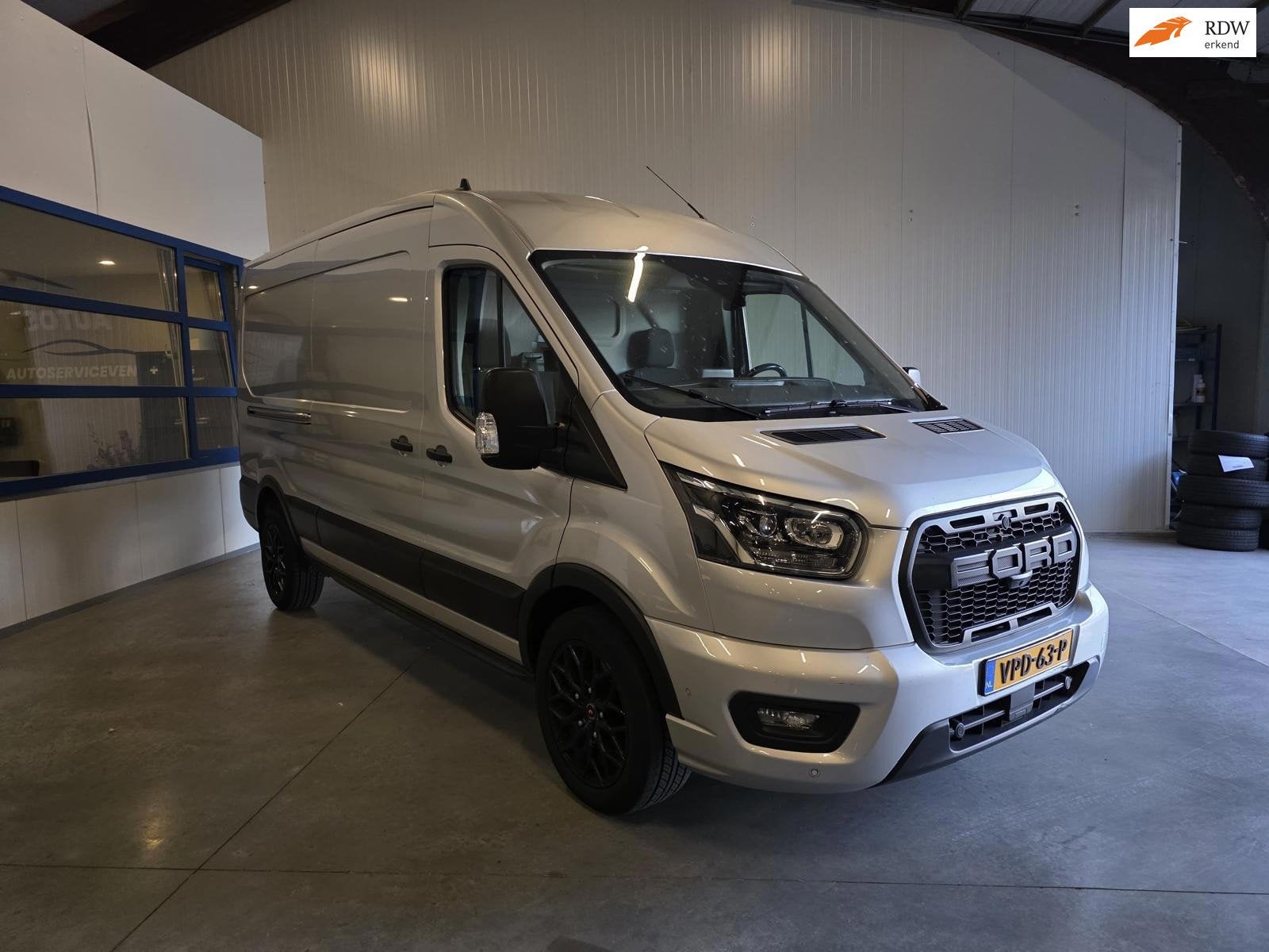Ford Transit 350 2.0 TDCI L3H2 Limited Edition AUT | Carplay, Auto's, Bestelauto's, Dealer onderhouden, Stof, 4 cilinders, 1850 kg