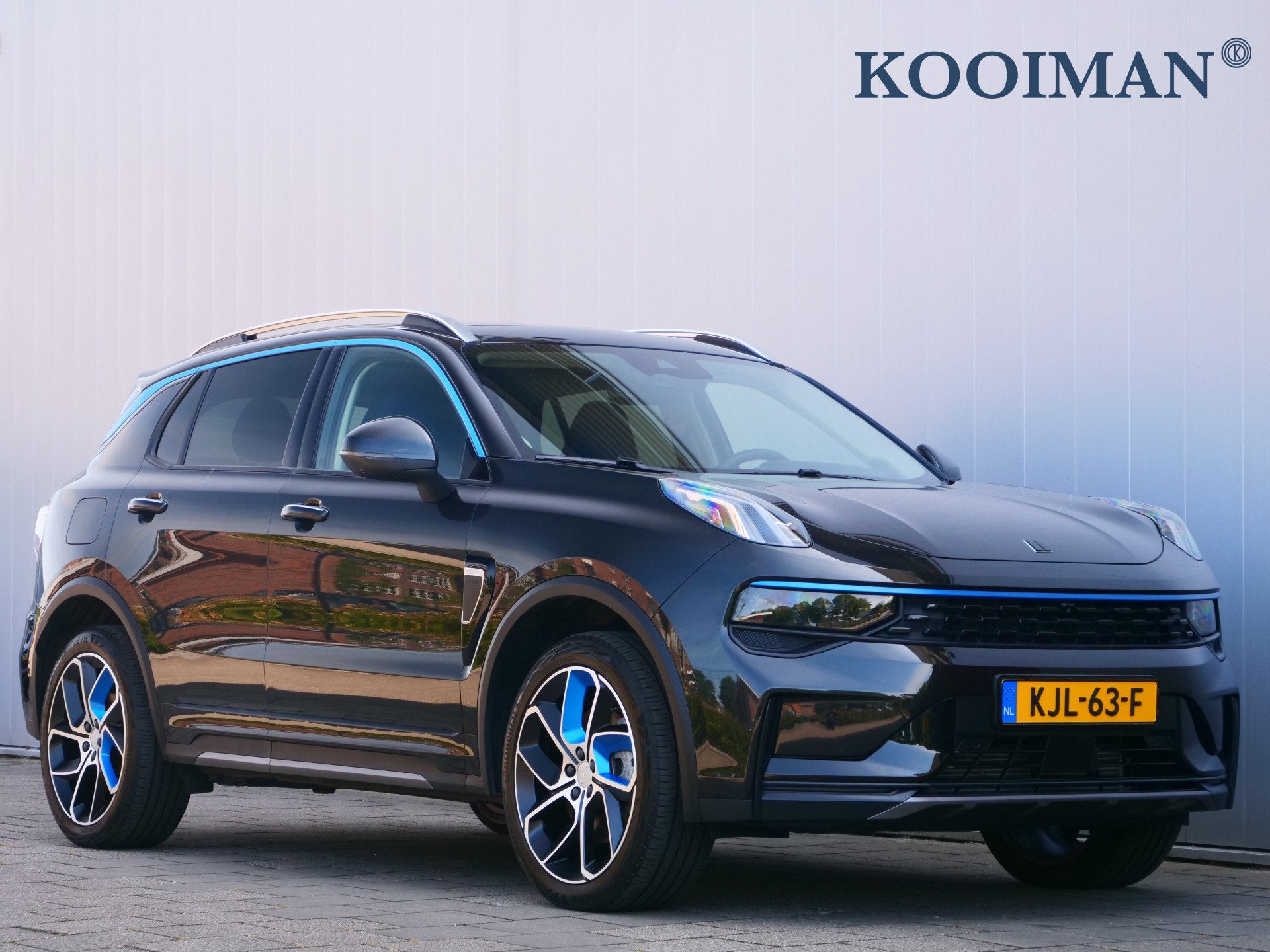 Lynk & Co 01 1.5 Plugin Hybrid 261pk Automaat Apple Carplay, Stof, 1800 kg, Zwart, Plug-in hybride