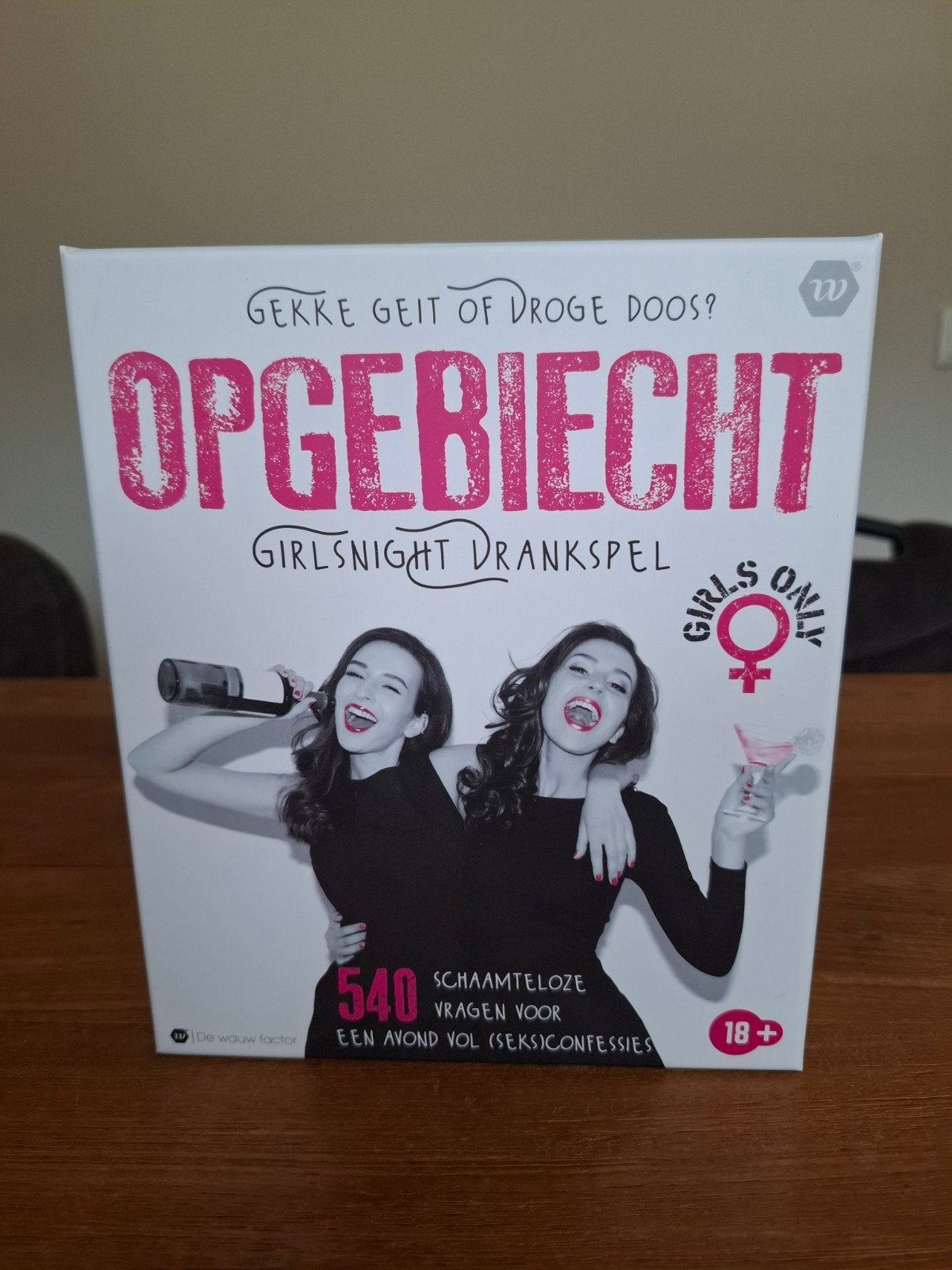 Opgebiecht Girlsnight Drankspel 18+ - Zo goed als nieuw, Drie of vier spelers, Ophalen of Verzenden, Zo goed als nieuw, De Vrouw Factor
