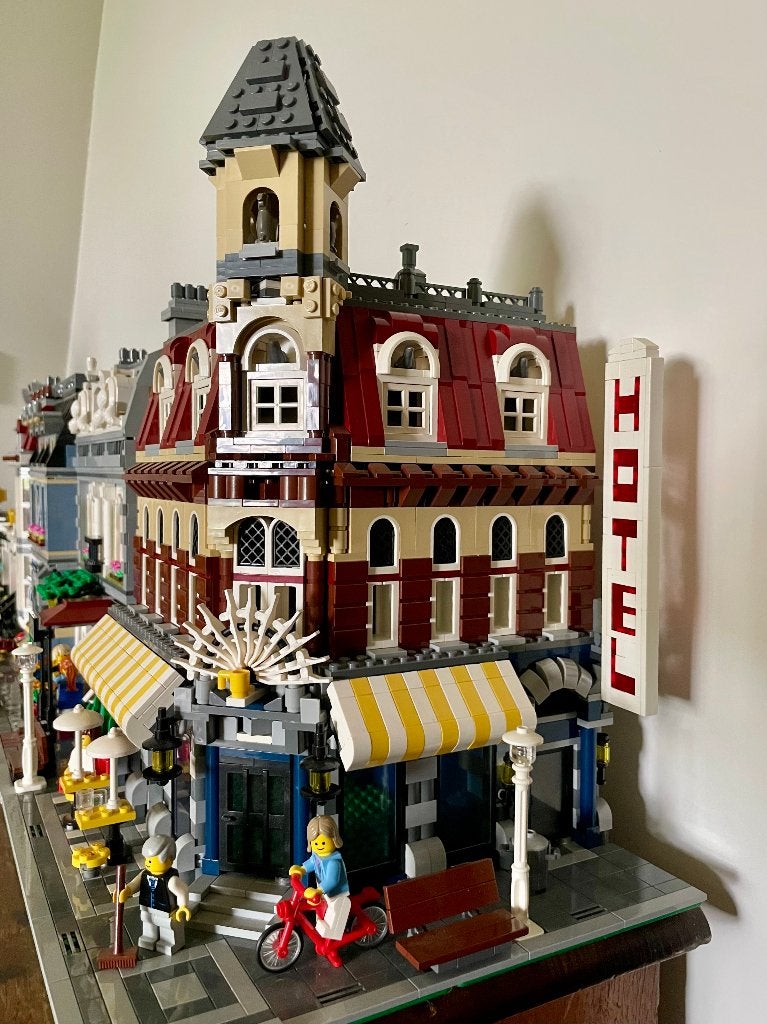 Lego Café Corner 10182