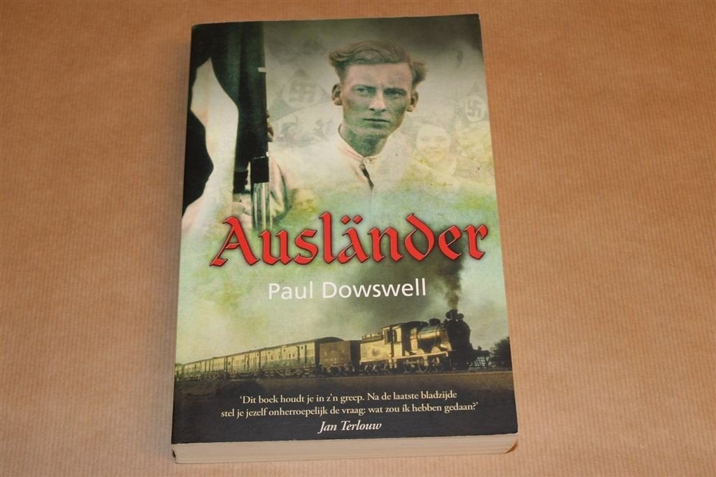 Ausländer — Paul Dowswell — Arische Jongen Berlijn 1941, Ophalen of Verzenden, Gelezen
