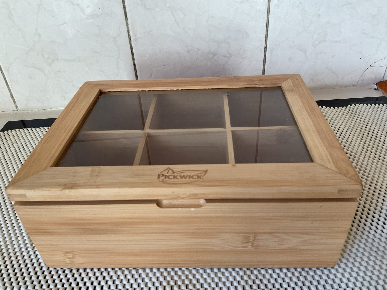 Pickwick theedoos van bamboe met 6 vakken, Hout, Ophalen of Verzenden, Bruin, Landelijk