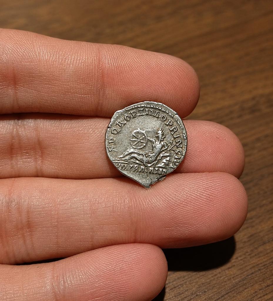 Trajanus denarius, zeldzame variant. Via Traiana. Inc houder, Postzegels en Munten, Munten | Europa | Niet-Euromunten, Ophalen of Verzenden