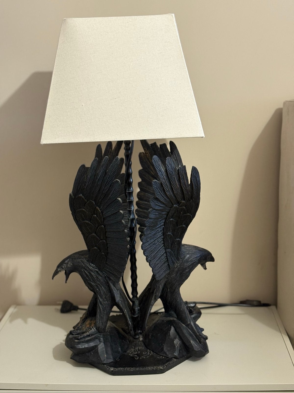 Antieke tafellamp/nachtlamp met adelaars, Ophalen of Verzenden