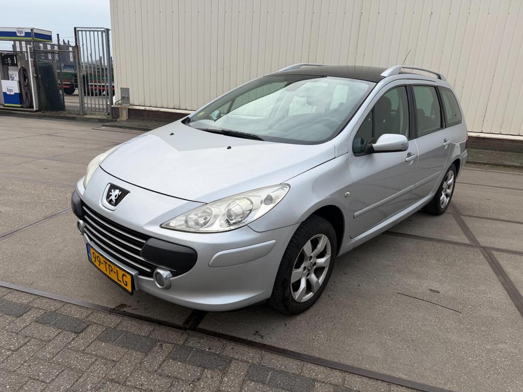 Peugeot 307 SW 2.0-16V Premium, Auto's, 730 kg, Gebruikt, 4 cilinders, 7 stoelen