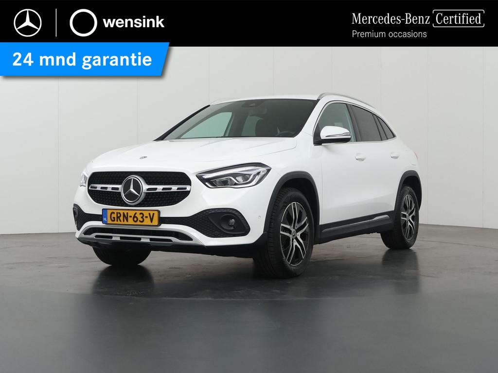 Mercedes-Benz GLA-klasse 250 e Progressive | Navigatie | Par, 16 kWh, Leder en Stof, Wit, Bedrijf