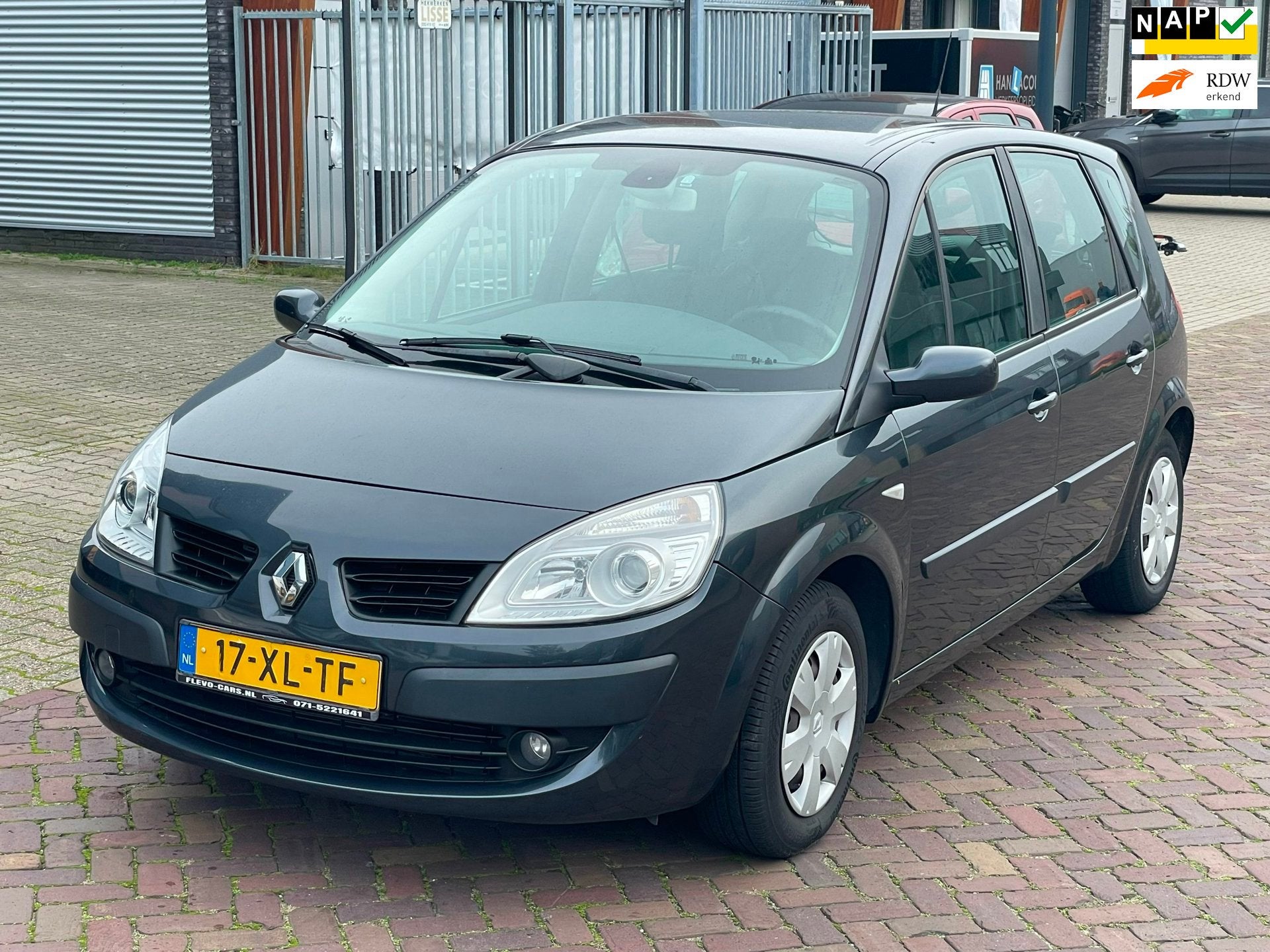 Renault Scénic 1.6-16V Business Line Airco Trekhaak Cruise, Auto's, Dealer onderhouden, Stof, Gebruikt, 4 cilinders