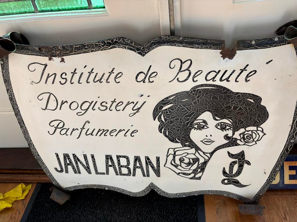 Ijzeren  uithangbord 'Institut de Beauté', Ophalen of Verzenden