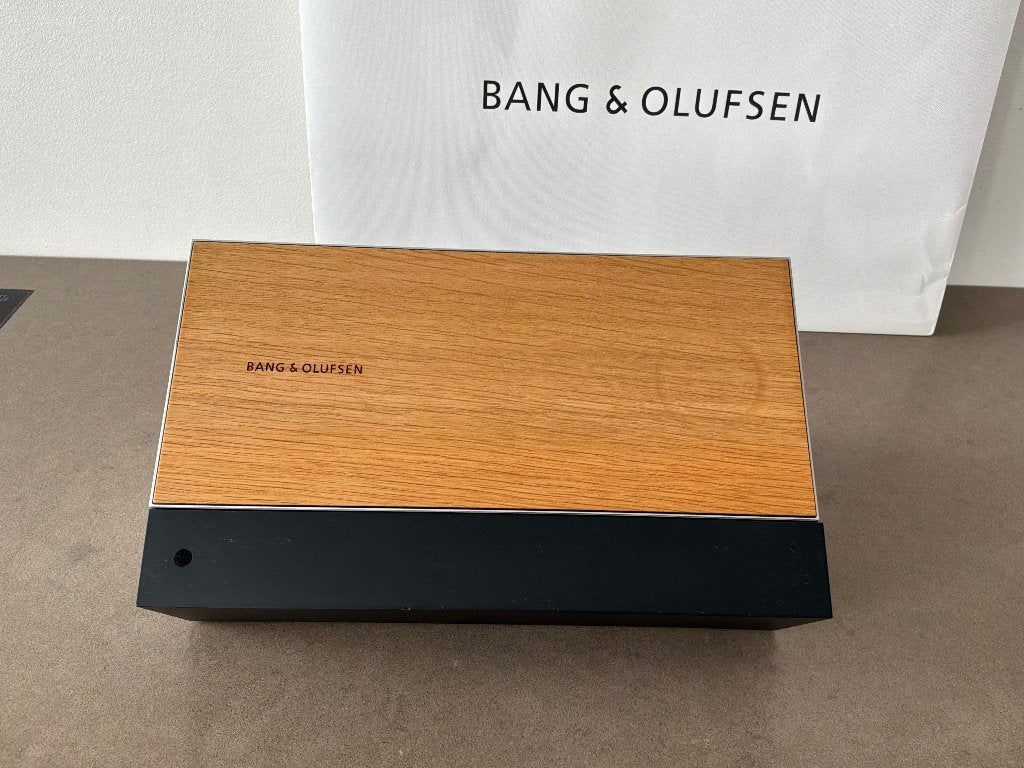 Beosound Moment