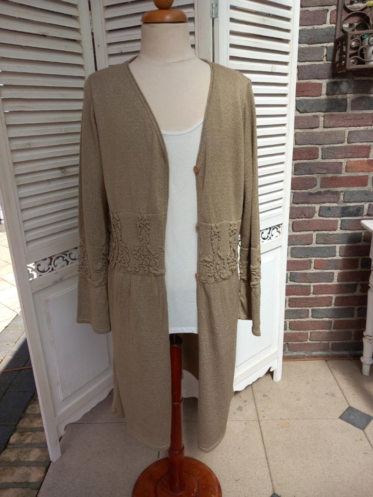 Mooi lang vest van ME & MRS JONES maat L/XL, Maat 38/40 (M), Beige, ME & MRS JONES, Ophalen of Verzenden