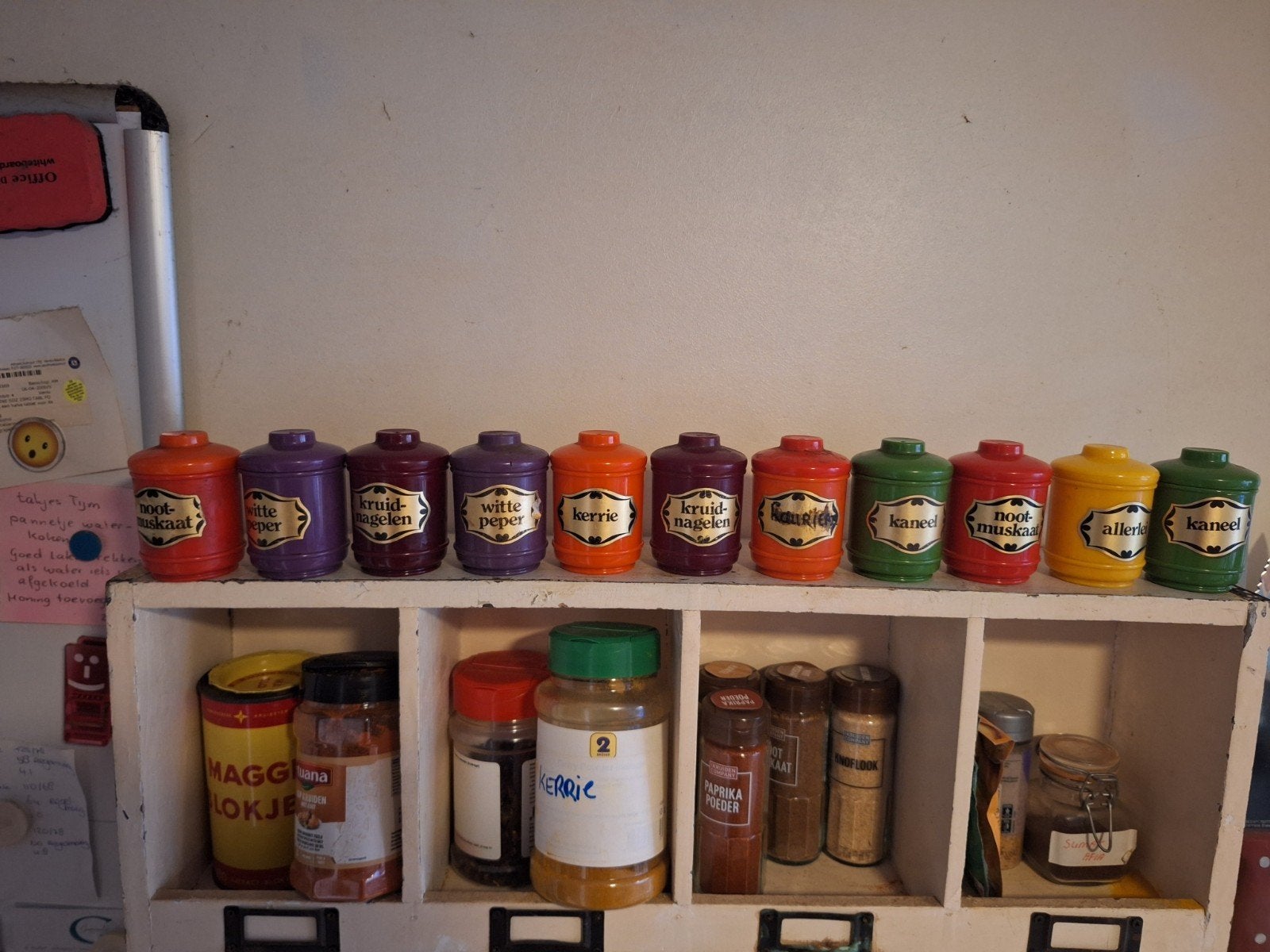 11 Emsa jaren 70 Vintage Kruidenpotjes - Kleurrijk en Decora, Antiek en Kunst, Ophalen of Verzenden