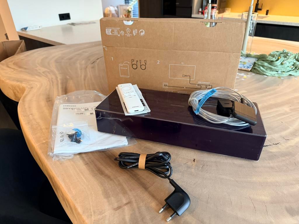 Samsung One Connect Box Soc1002D, Ophalen, Nieuw