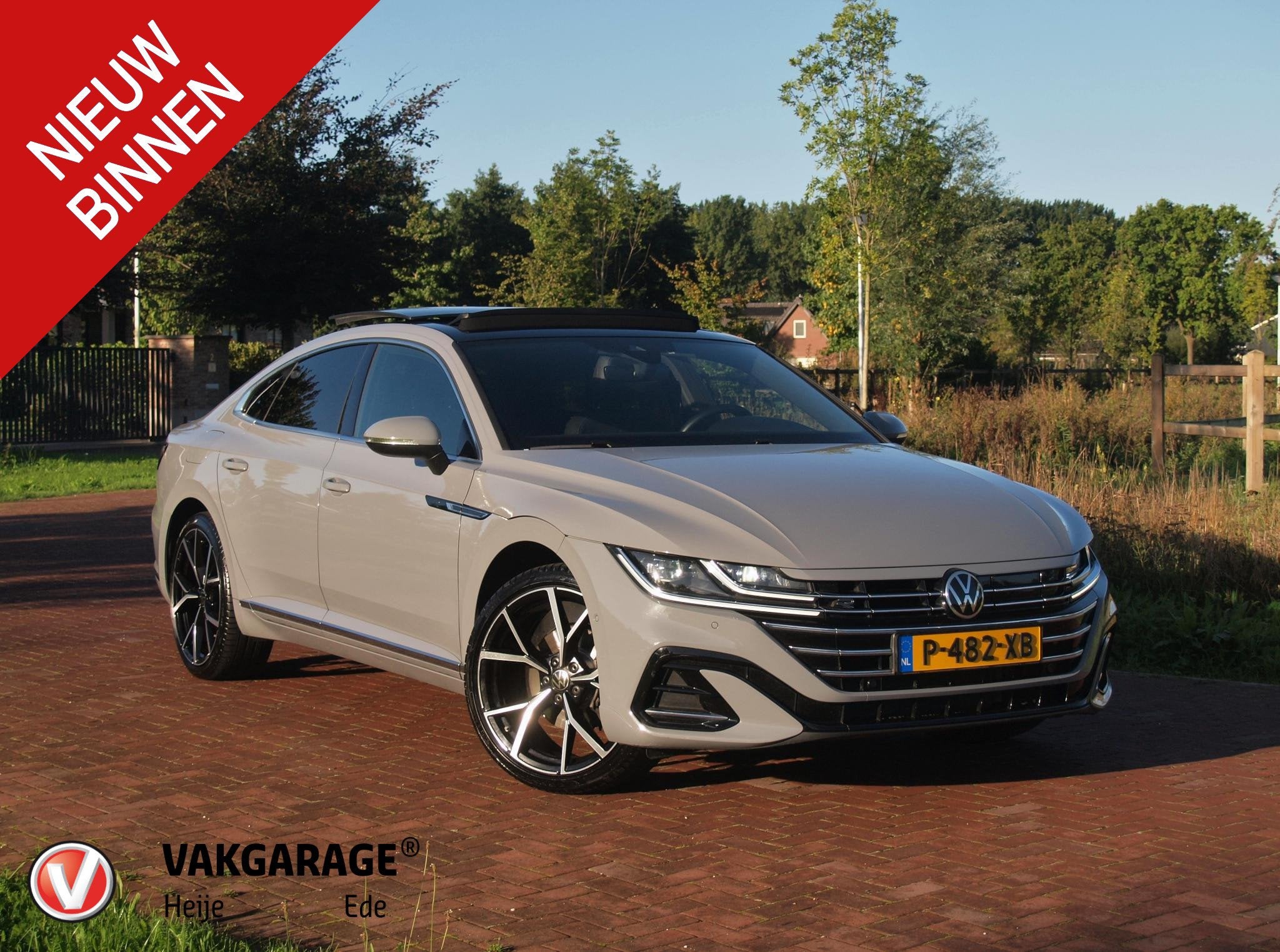 Volkswagen Arteon 1.4 TSI eHybrid R-Line Business+ | Panoram, Arteon, Gebruikt, 4 cilinders, Verblindingsvrij grootlicht