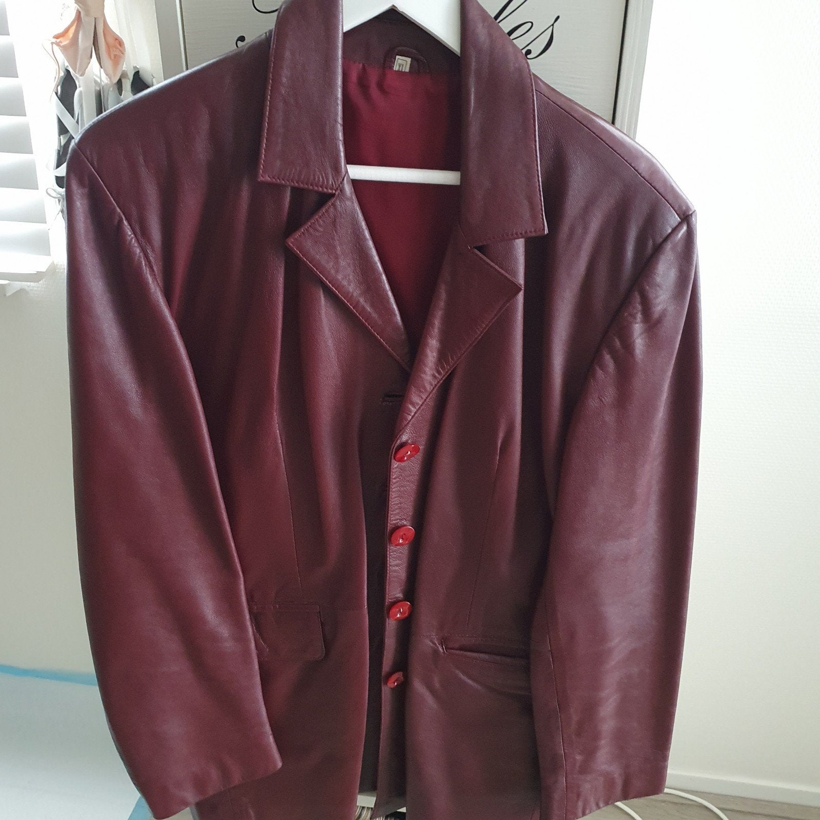 Mooie  Lederen jasje Bordeaux Rood, Ophalen of Verzenden, Zo goed als nieuw, Maat 56/58 (XL), Rood