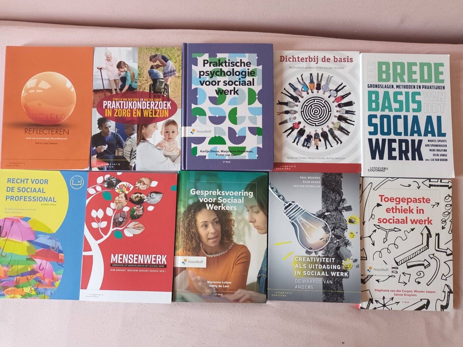 Social Work boeken HAN leerjaar 1, Boeken, Ophalen, Alpha, Zo goed als nieuw, HBO