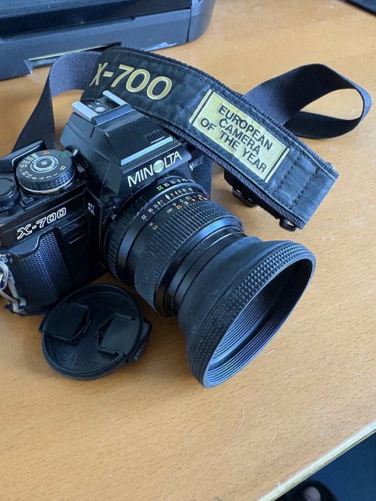 Minolta X700 met 3 lenzen, flitser en statief, Ophalen, Gebruikt, National, Externe flitser