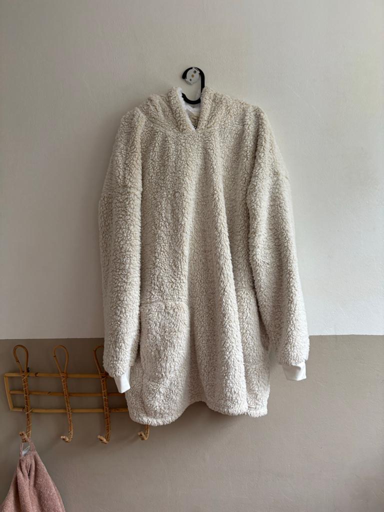 Dames Oodie - Heerlijk Warm en Comfortabel - Maat L/XL, Ophalen of Verzenden, Zo goed als nieuw, Maat 46/48 (XL) of groter, Beige
