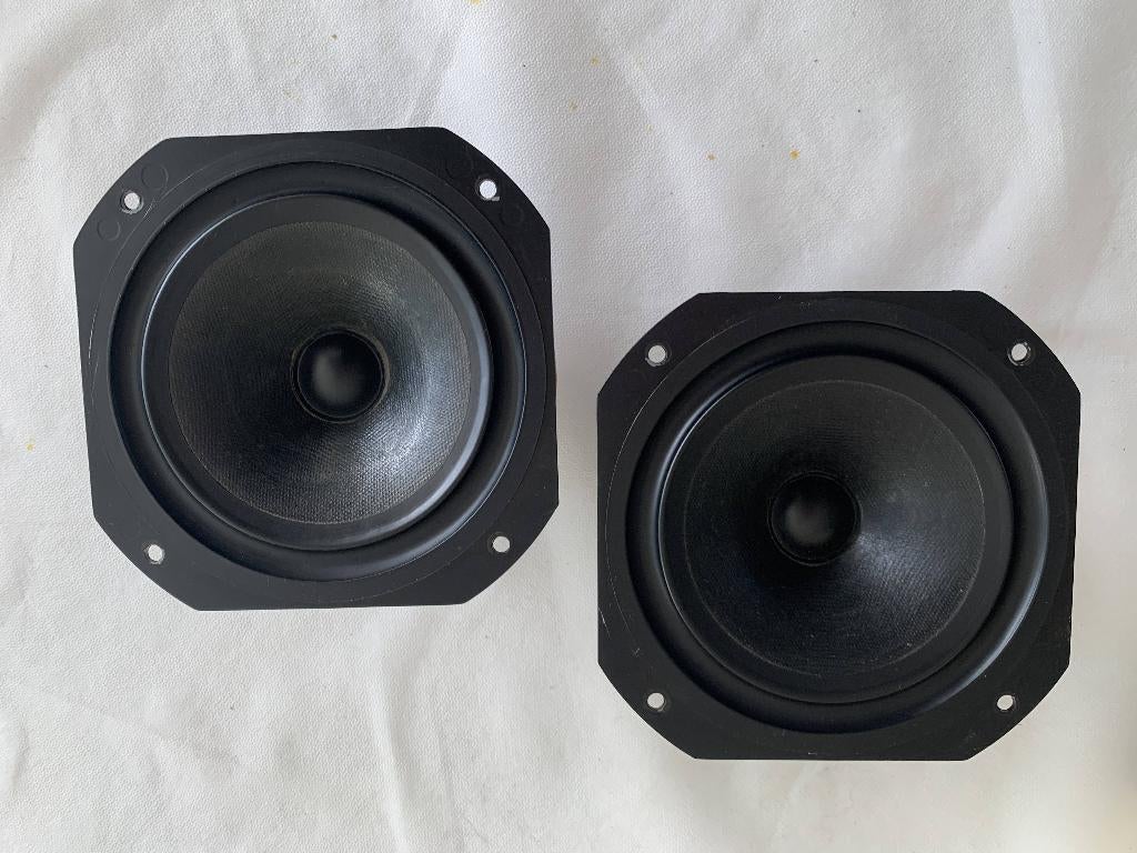 B&W DM110 woofers in nette staat, Audio, Tv en Foto, Luidsprekers, Overige merken, Refurbished, Ophalen of Verzenden, 120 watt of meer